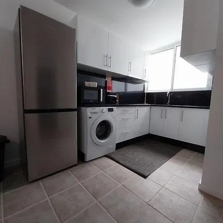 Supranee Paradise بيت للعطل *