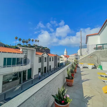 Supranee Paradise Câmara de Lobos