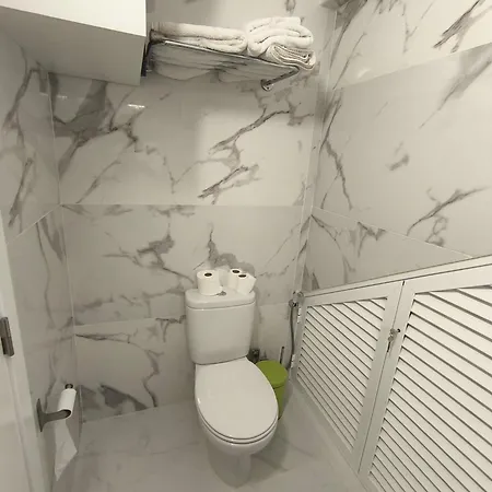 Supranee Paradise بيت للعطل