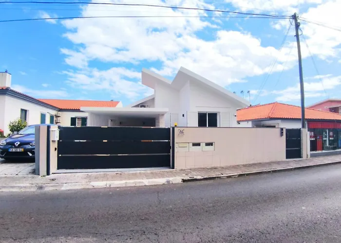 Supranee Paradise * Камара-де-Лобуш